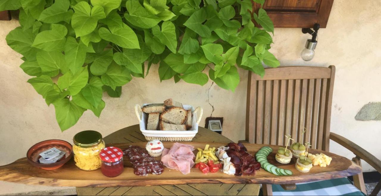 Glamping Naselje Zeleni Turizem Hotell Makole Exteriör bild
